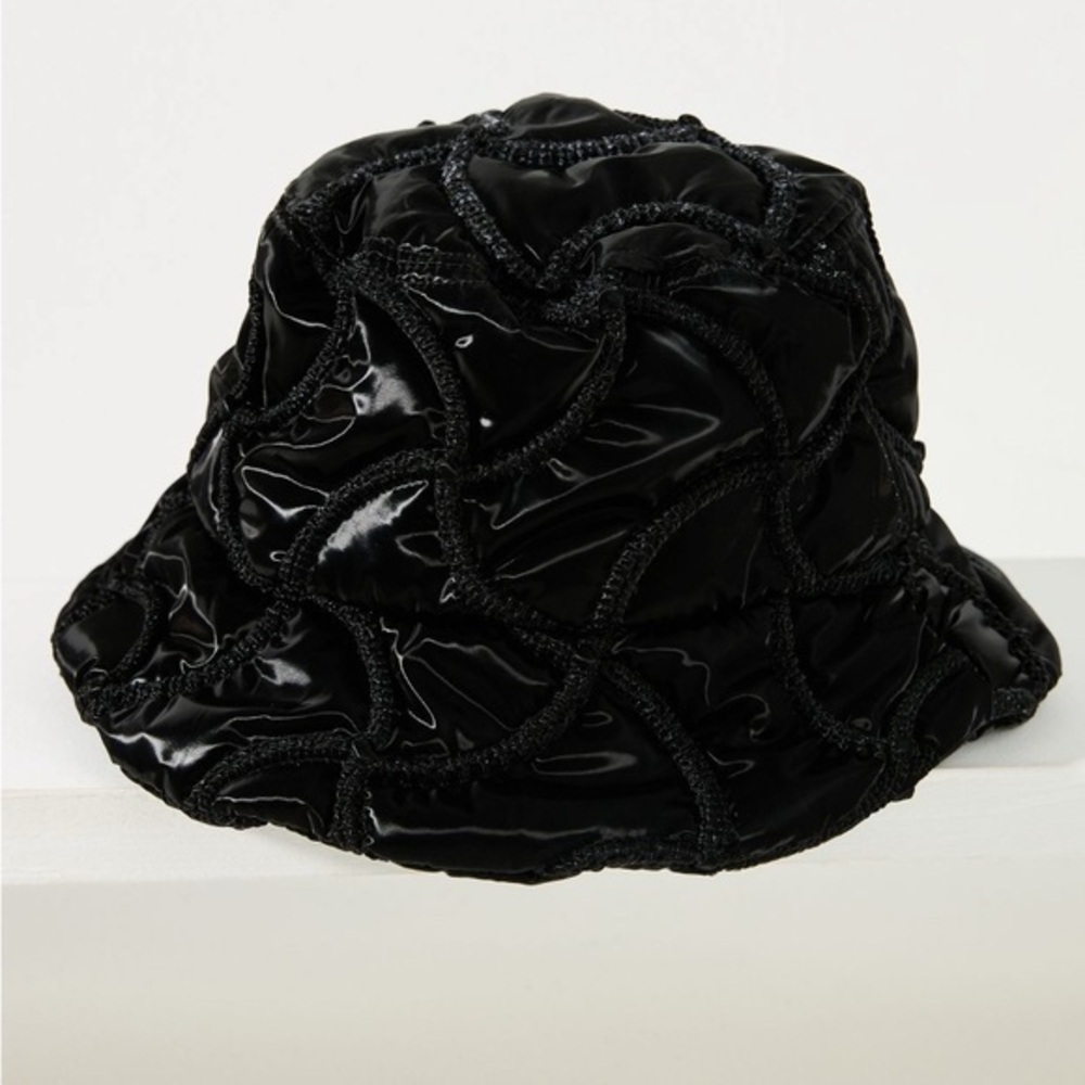 Anthropologie Lucky Zone Quilted Bucket Hat. Nwt